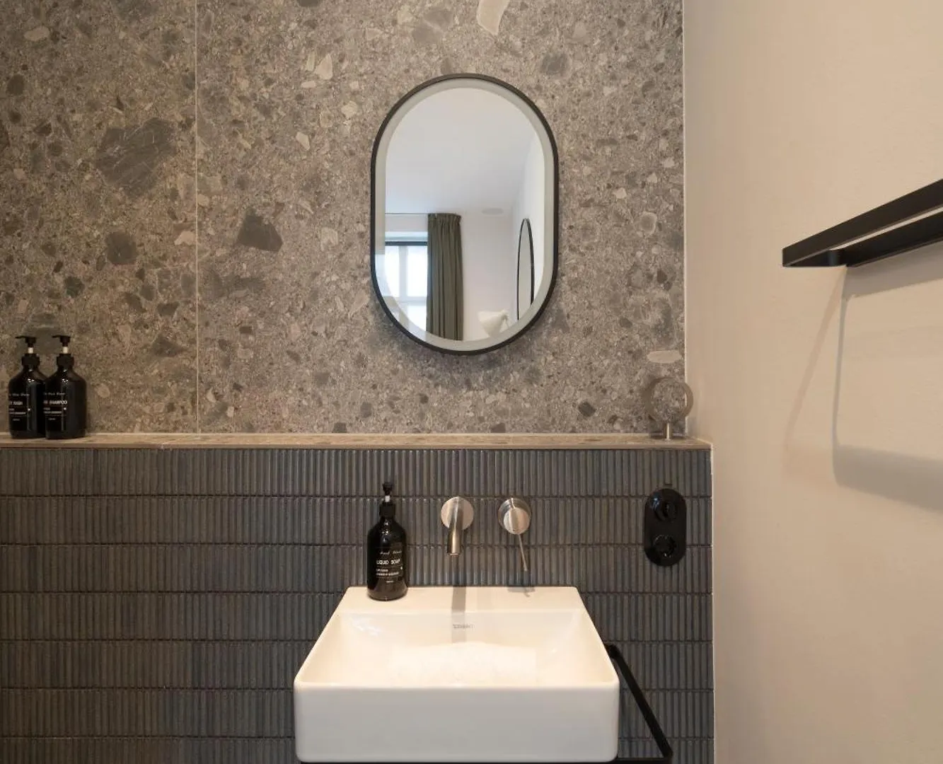 Josef'S Home I Premium Studio I Quiet & Central شقة